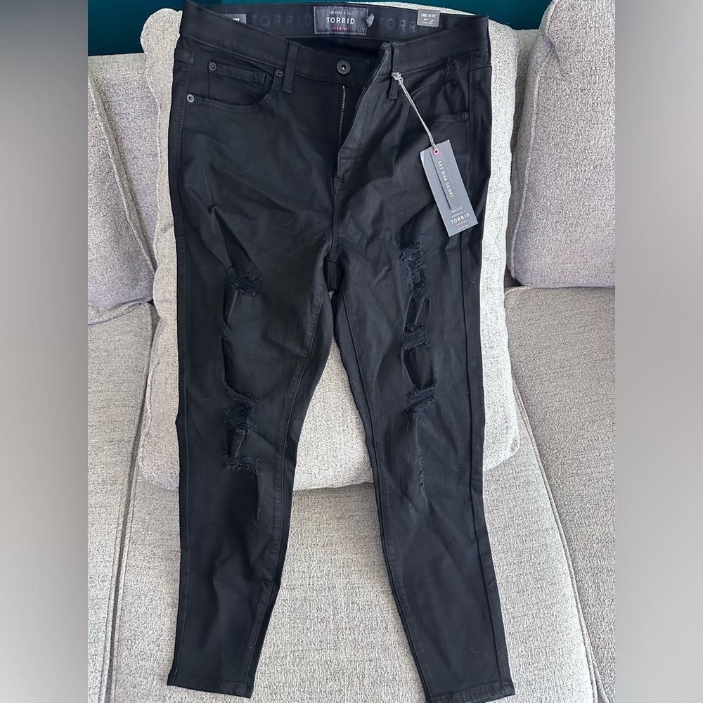 Torrid Premium Denim Size 12S Sky High Skinny Black Jeans